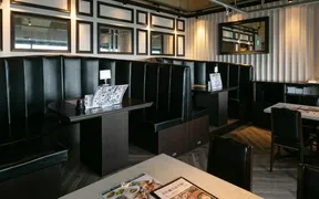 8TH SEA OYSTER bar 阪急グランドビル店