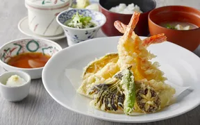 日本料理　千羽鶴
