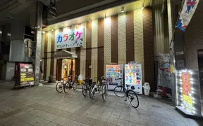 カラオケ サウンドキューブ 布施店