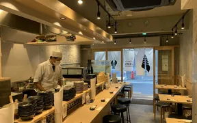 貝・刺身専門店 しらはら 関内