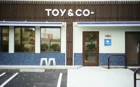 Toy＆Co-