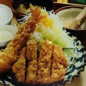 厚切りとんかつよし平 キーノ和歌山店の写真