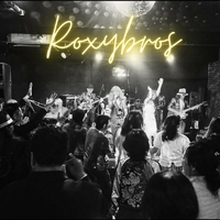 RoxyBrosの写真