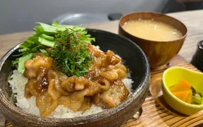 京風豚丼どんぶらこ