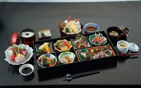 日本料理 華かんざし