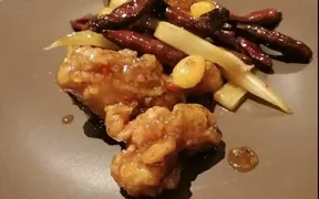 タイ料理×中華料理 KATLUANG