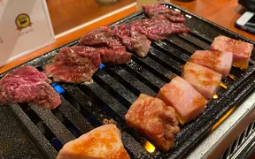 焼肉・ホルモン名嘉真