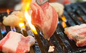 焼肉・ホルモン名嘉真