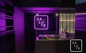 DINING＆BAR SALUTE