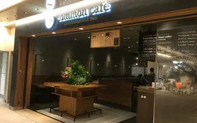 common cafe 千葉駅店