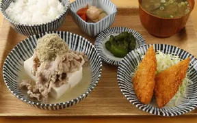 肉豆冨とレモンサワー 大衆食堂 安べゑ アスティ三島サウス店