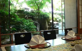 日本料理　胡蝶