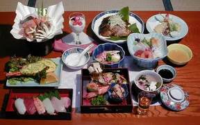 日本料理　伊勢屋