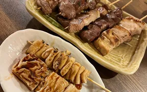 もつ焼き＆牛刺し 肉酒場 とろっと 西新宿店