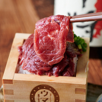 日本の酒と馬の肉 ウマ○ 福島駅前店の写真
