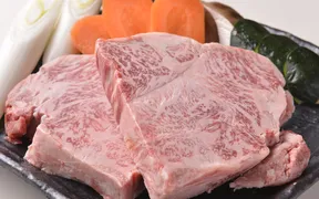 焼肉六区