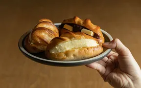 つばめパン＆Milk 尼ヶ坂本店