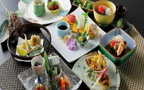 ホテルクラウンパレス浜松 日本料理「四季」