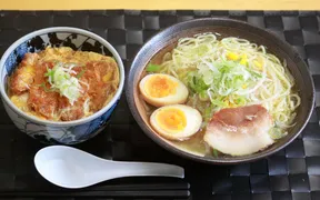 めんふぁん食堂米子店