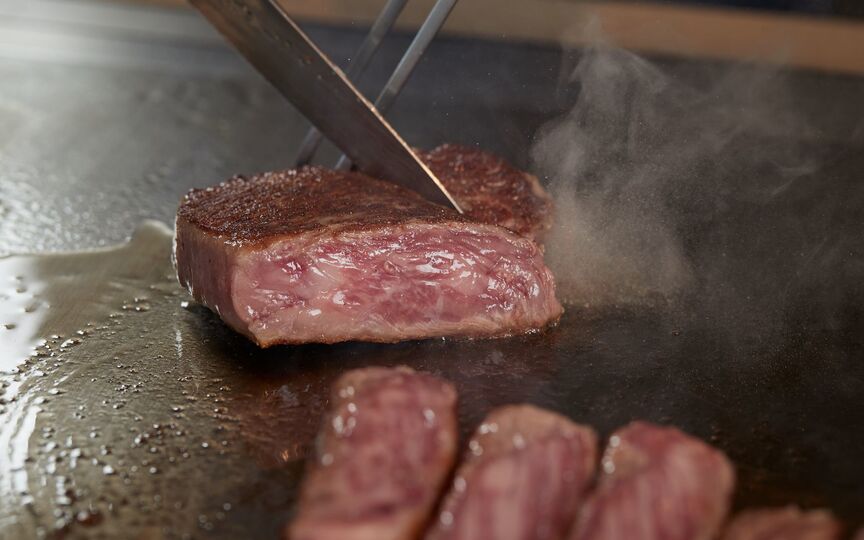 しゃぶしゃぶ 鉄板焼きステーキ 紺 おもろまち店 沖縄県那覇市おもろまち しゃぶしゃぶ すき焼き 鉄板焼き 沖縄料理 Paypayグルメ