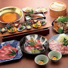 【おうどんのお鍋】季節の小鉢/細うどん/お造り/おうどんのお鍋等6品5,000円