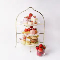いちごのアフタヌーンティーセット